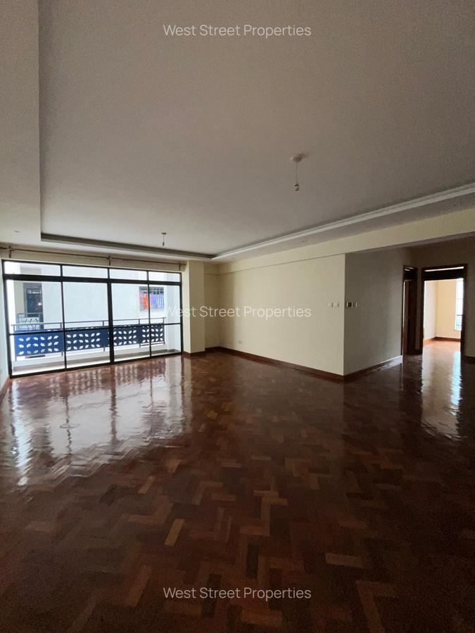 3 Bed Apartment with En Suite at Yaya Center - 5