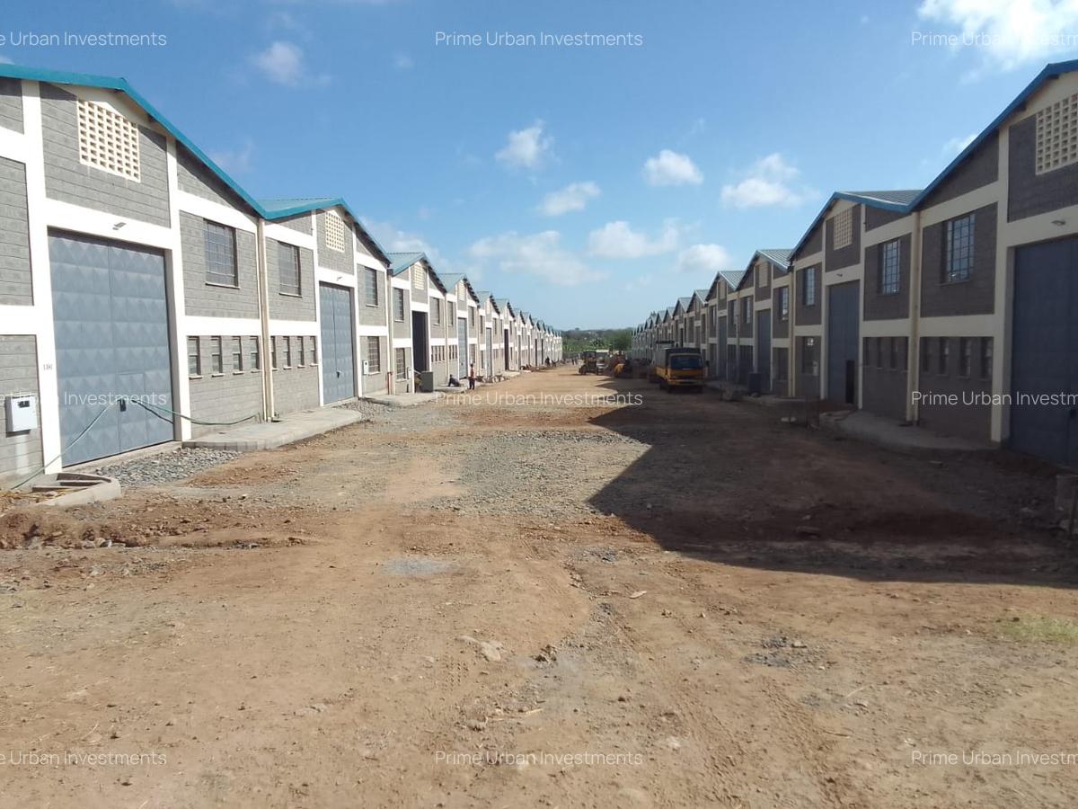 5,167 ft² Warehouse with Service Charge Included at Mombasa Road - 6