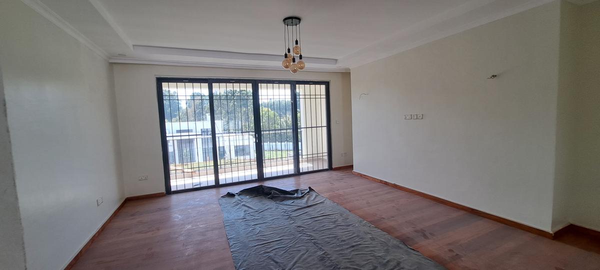 5 Bed Townhouse with En Suite at Loresho - 9