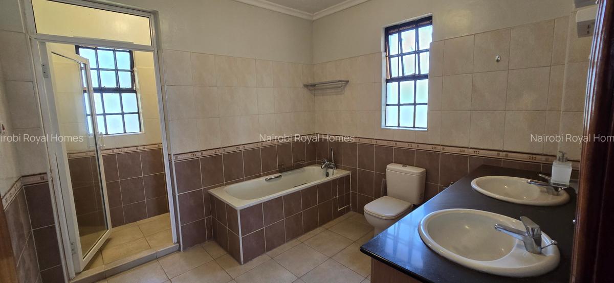 4 Bed House with En Suite at Runda Road - 8