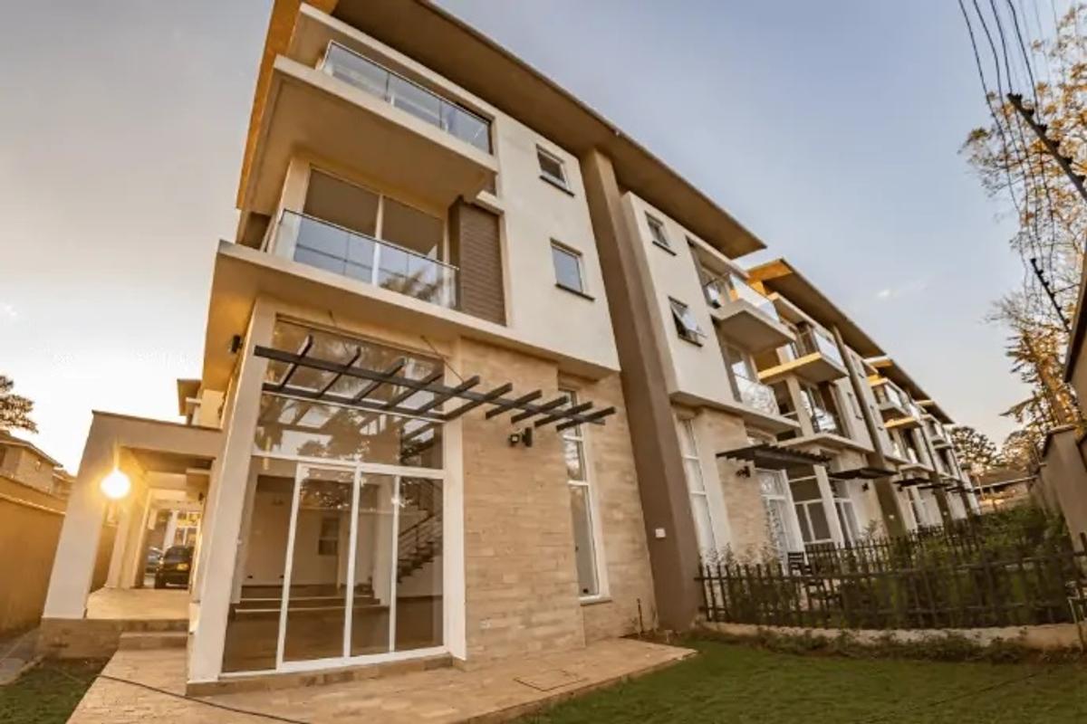 4 Bed Townhouse with En Suite at Lavington Estate - 4