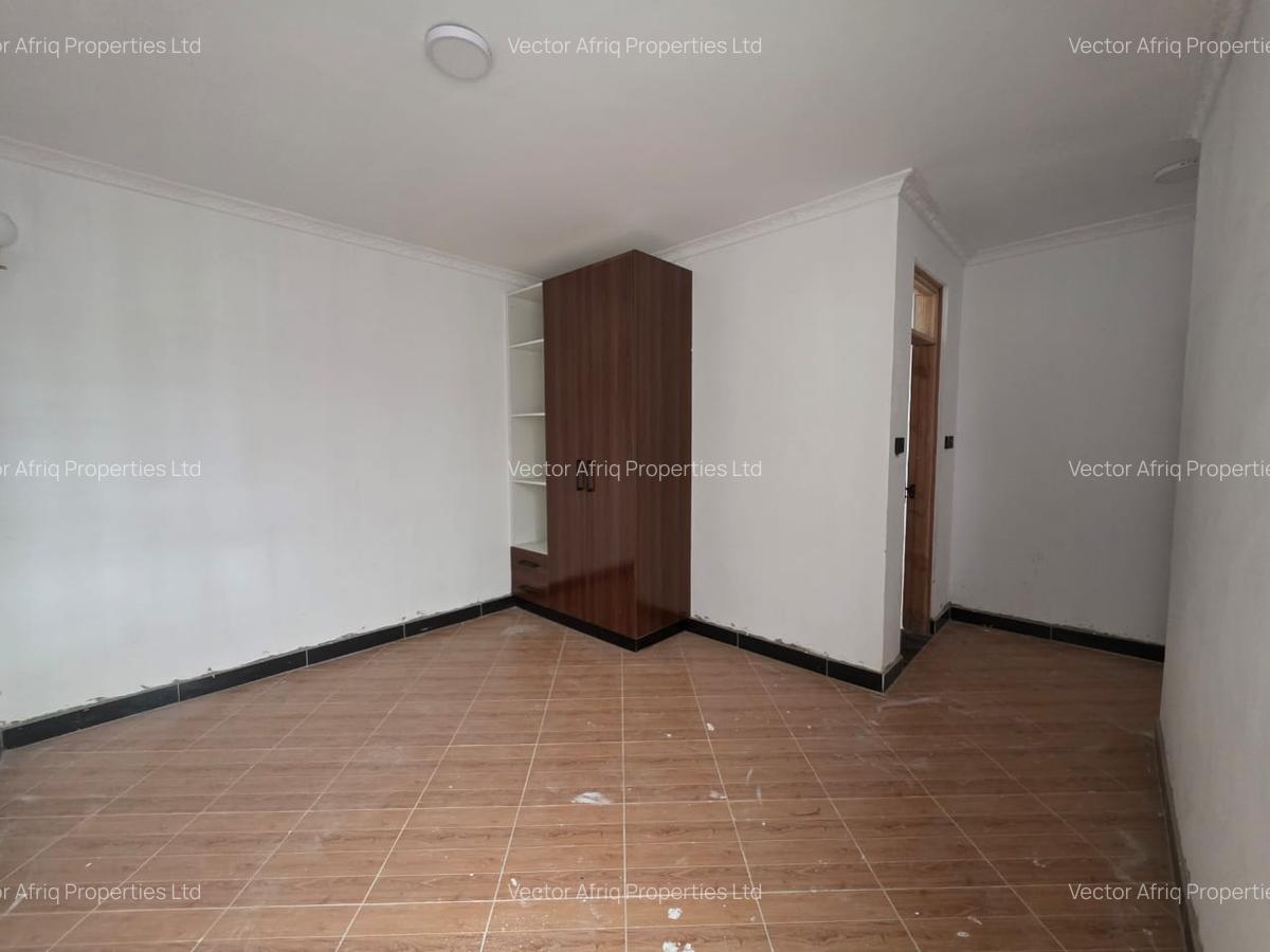 3 Bed House with Alarm in Syokimau - 8