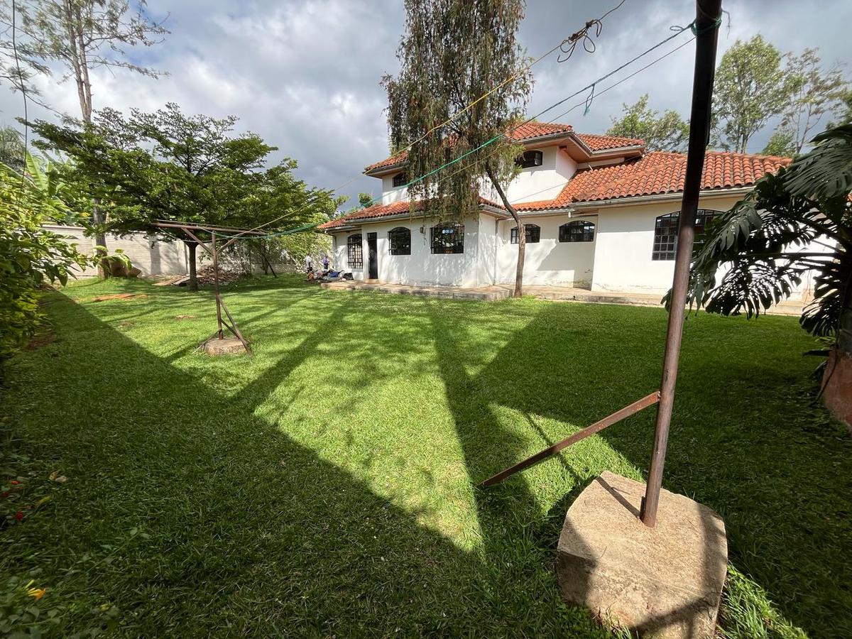 5 bed house with en suite at runda
