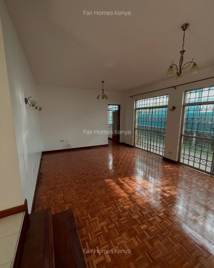 4 Bed Townhouse with En Suite at Lavington Mall - 7