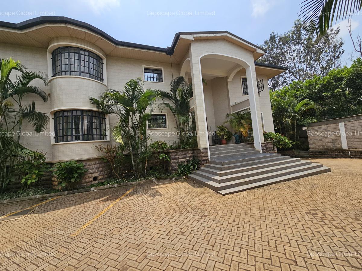 Furnished 2 Bed Apartment with En Suite in Nyari - 1