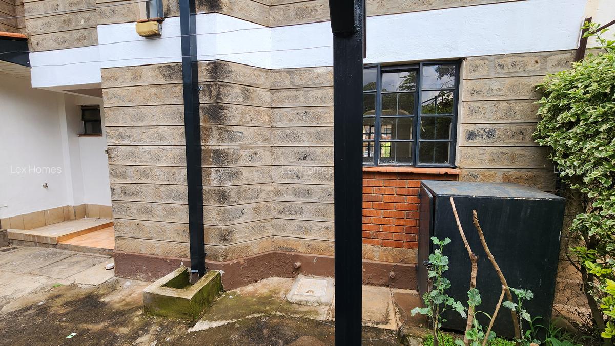 3 Bed House with En Suite at Masai Lodge - 11