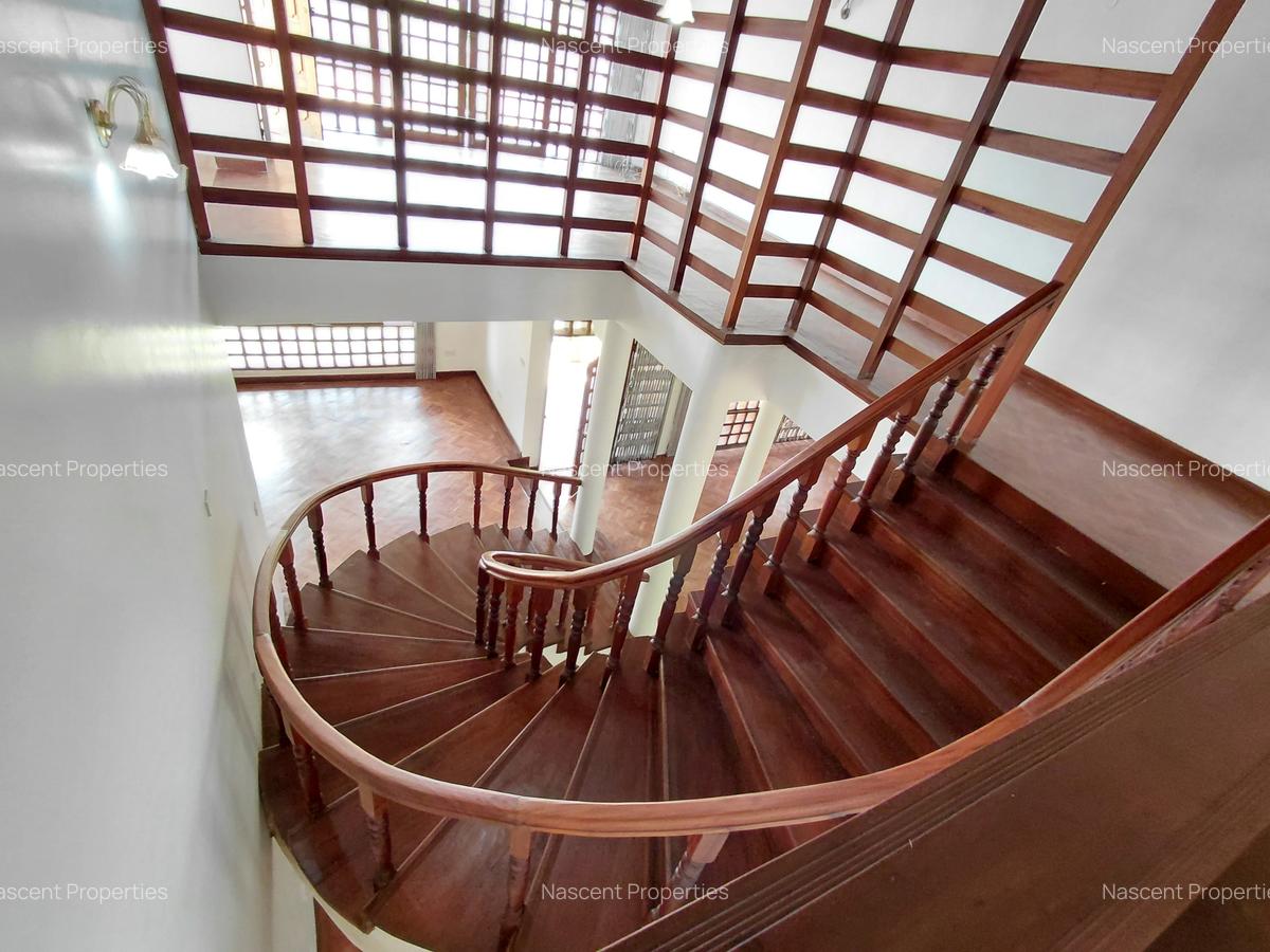 4 Bed House with En Suite in Runda - 9