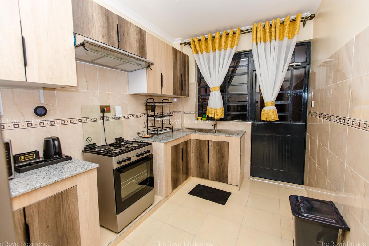 3 Bed Apartment with En Suite at Deliverance Road - 4