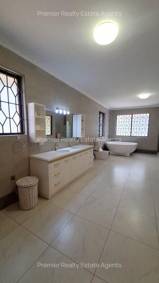5 Bed Villa with En Suite at Runda - 9