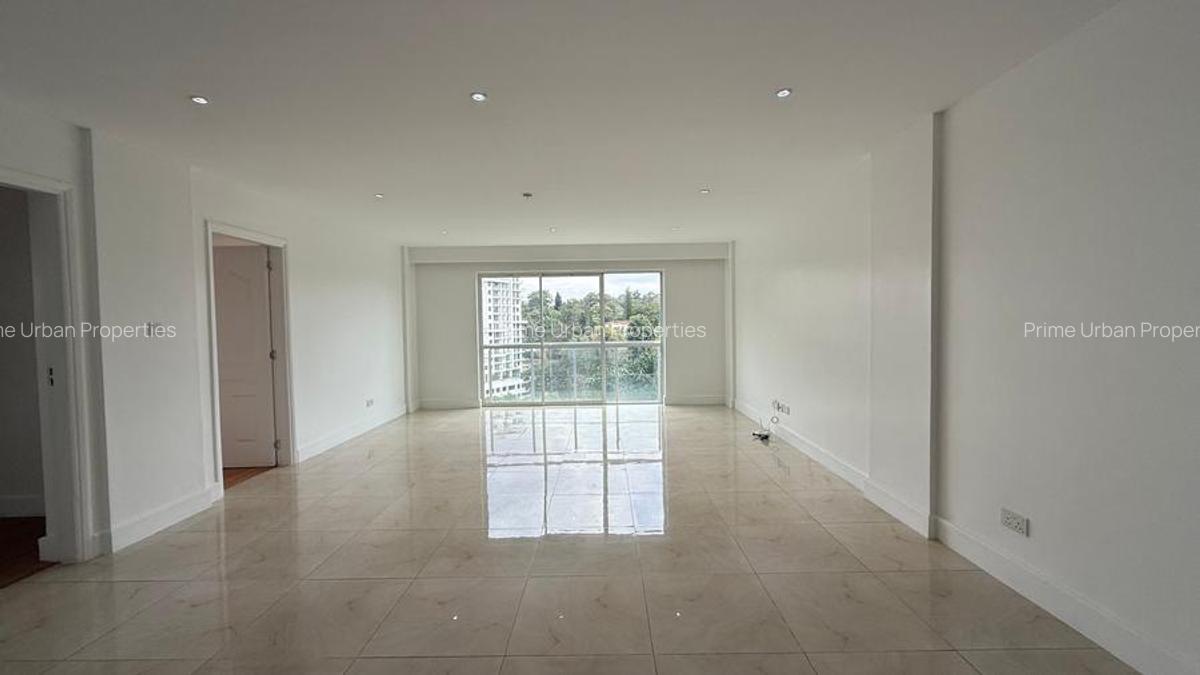 2 Bed Apartment with En Suite in Westlands Area - 10