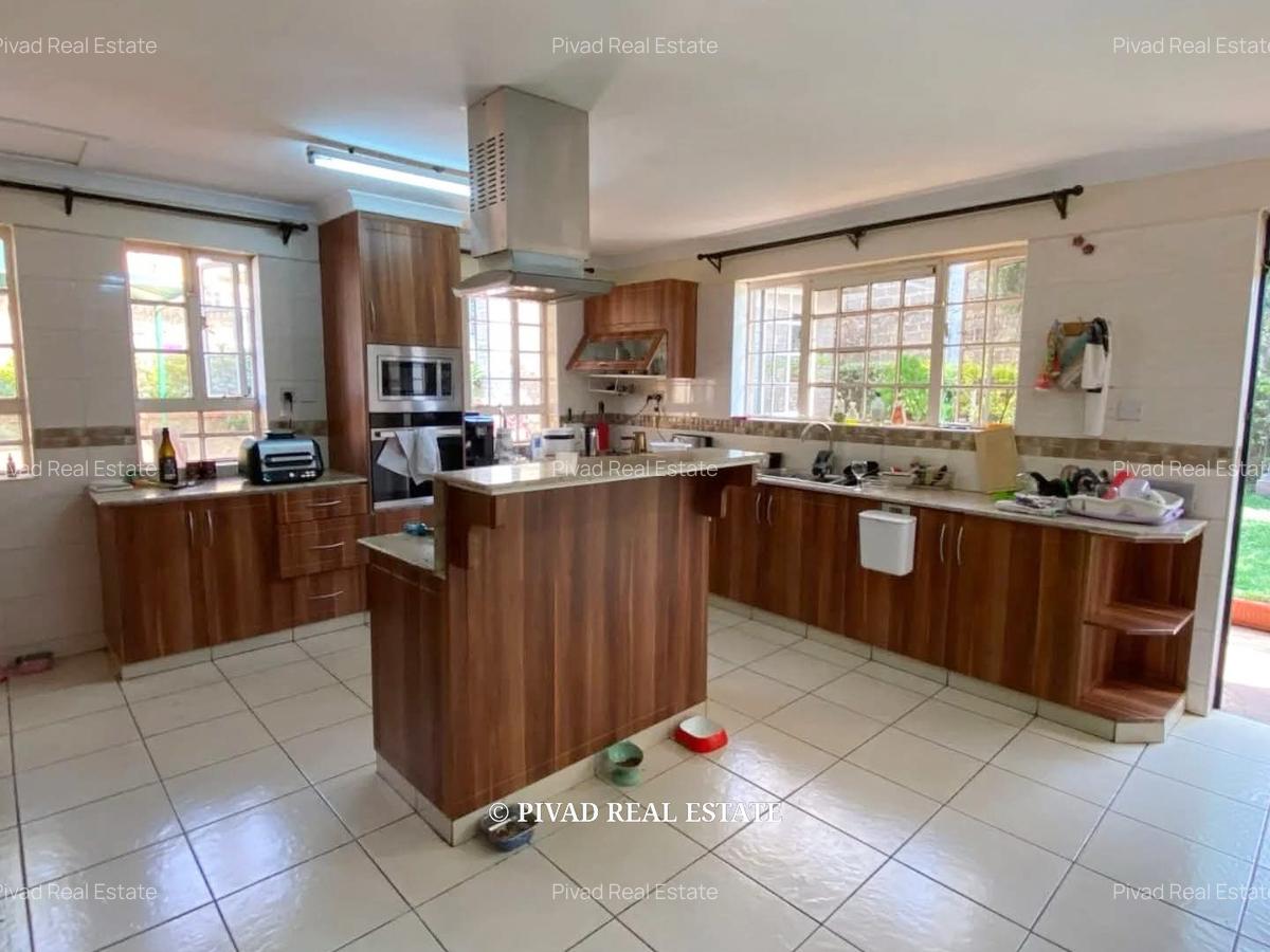 4 Bed Townhouse with Garden in Runda - 2