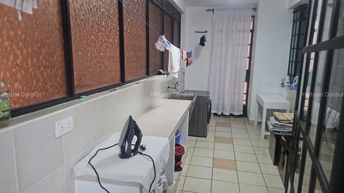 3 Bed Apartment with En Suite at Off Rapta Rd - 14