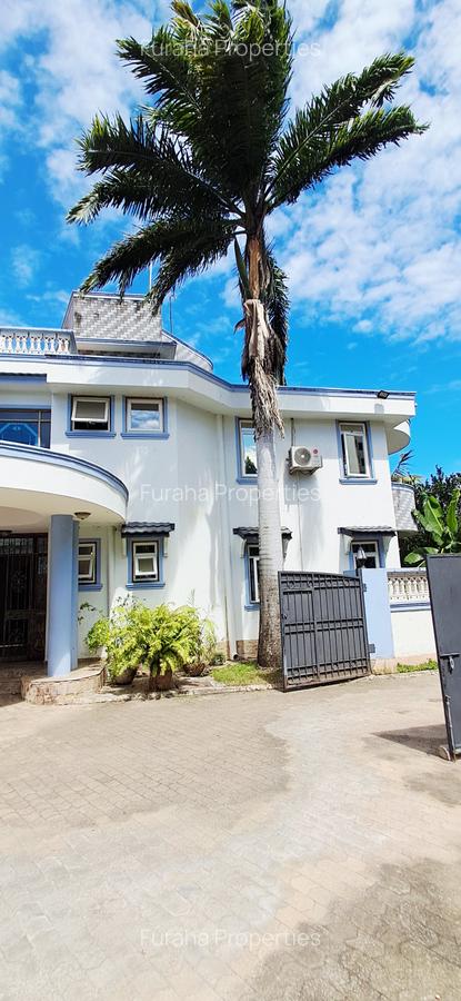 5 Bed House with En Suite at Nyali - 2