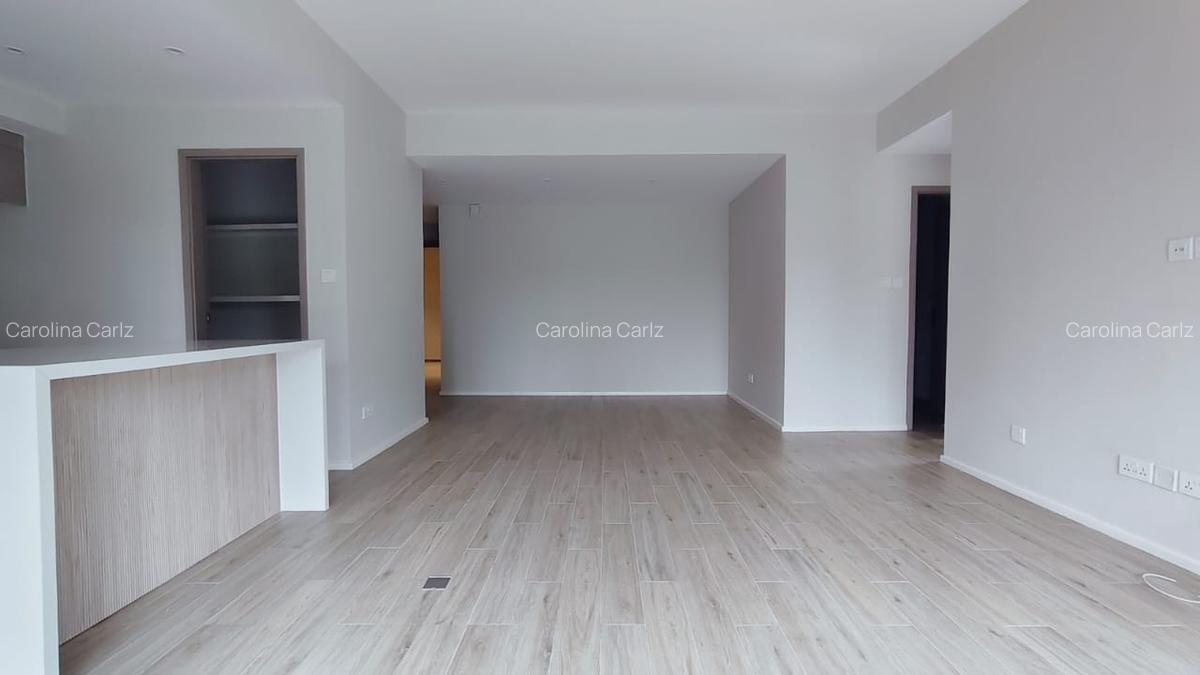 3 Bed Apartment with En Suite at Nyari - 13
