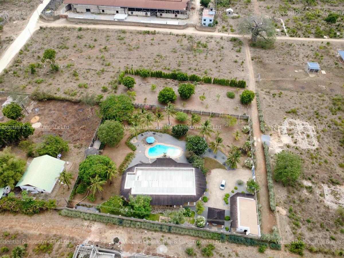 1.5 ac Land in Kikambala - 2