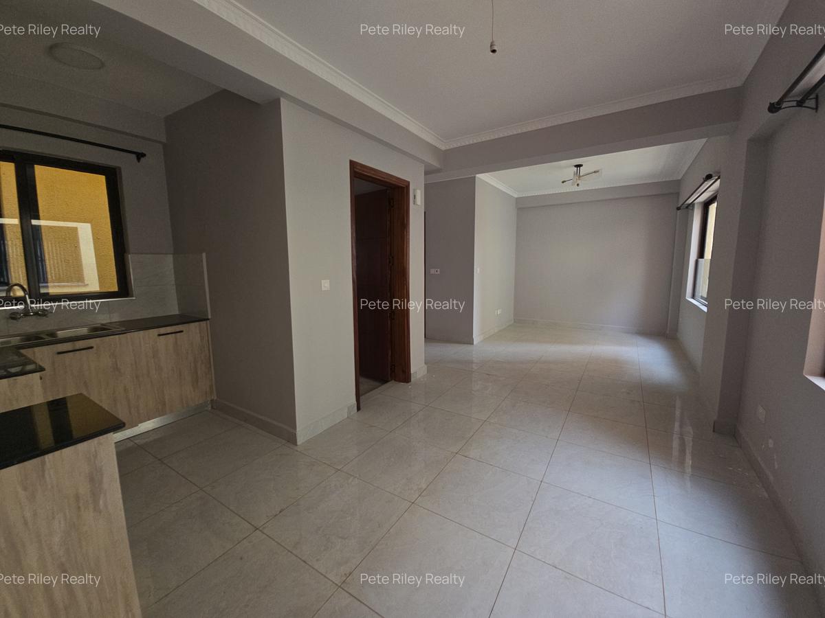 1 Bed Apartment with En Suite at School Lane - 1