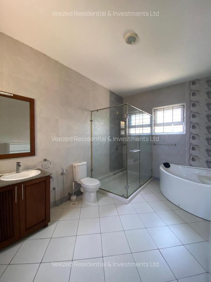 3 Bed Apartment with En Suite in Nyali Area - 5