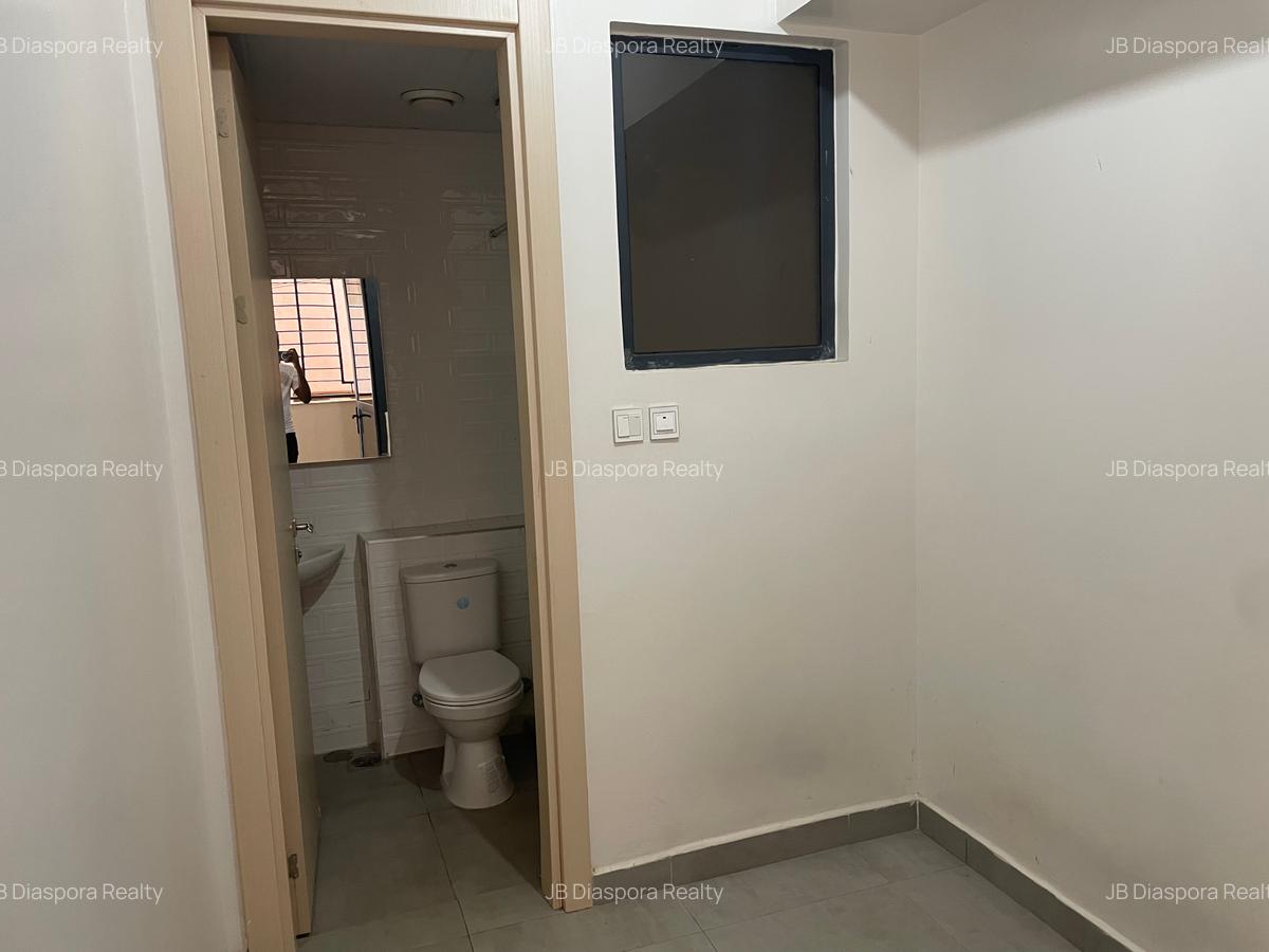 4 Bed Apartment with Staff Quarters at 5Th Parklands - 7
