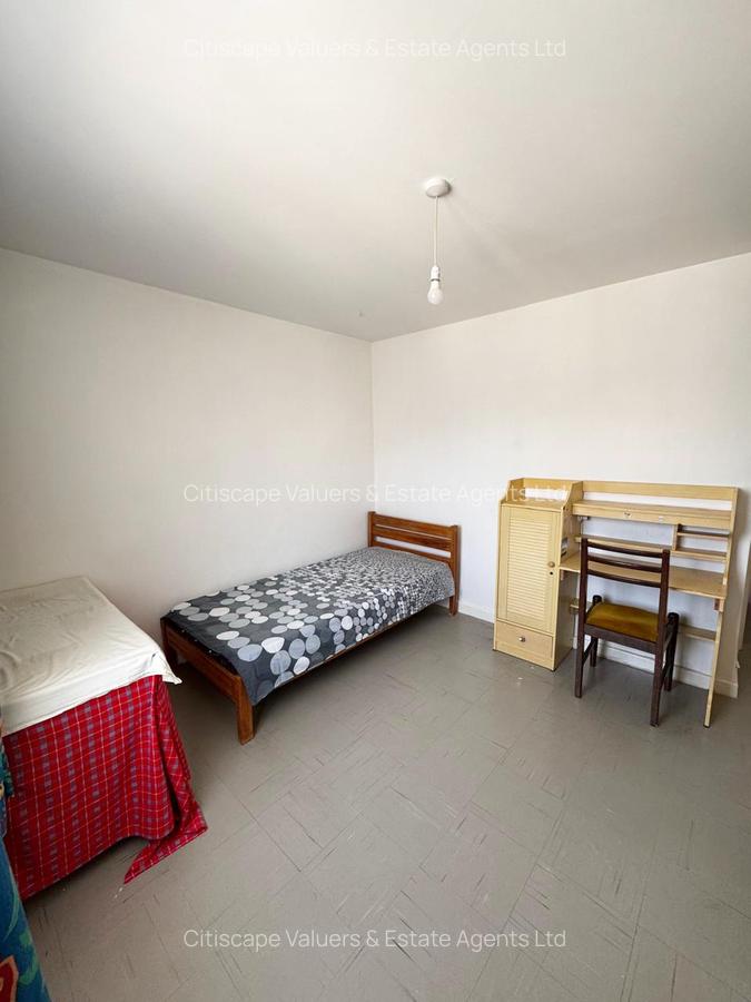 3 Bed Apartment with En Suite in Embakasi - 12