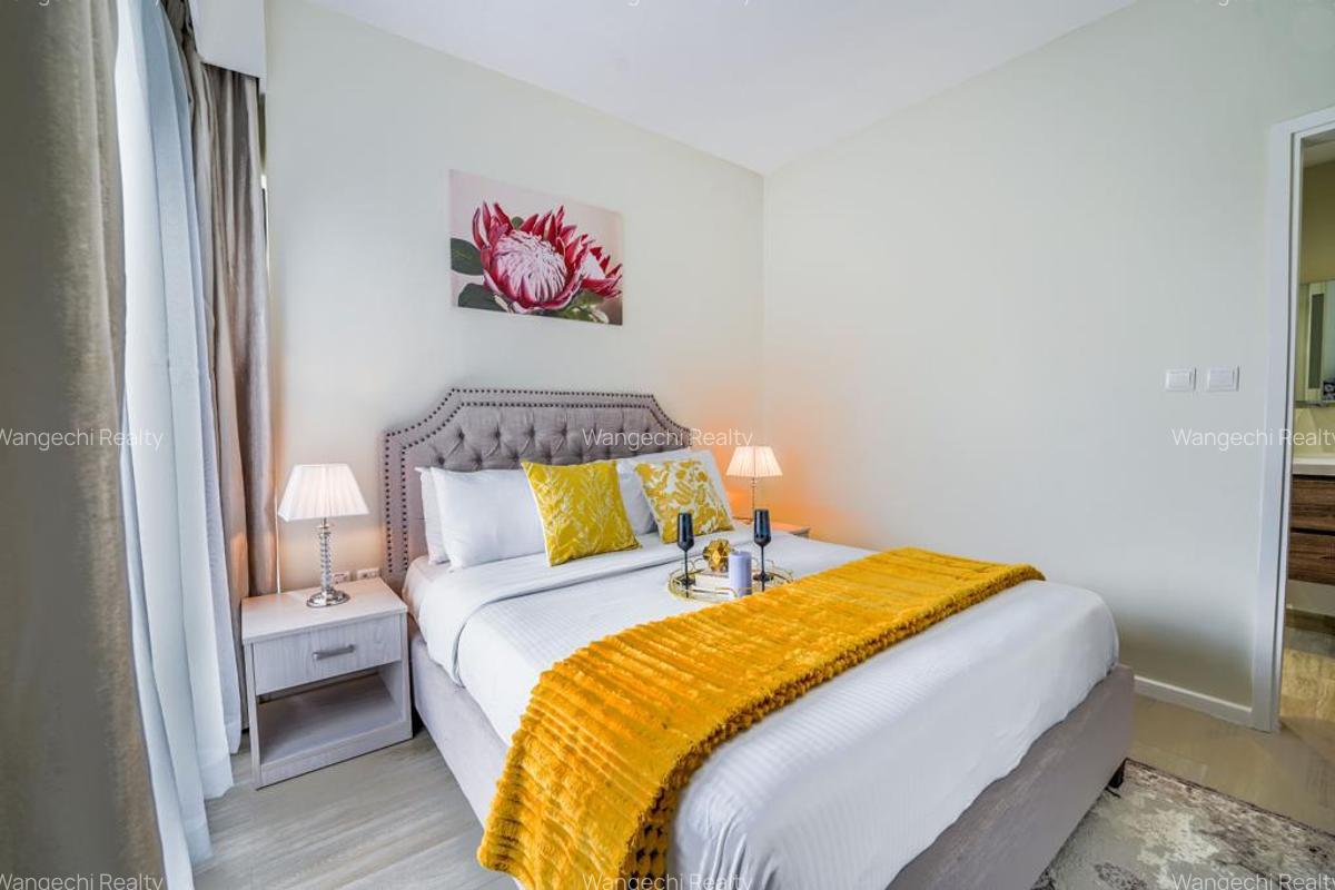 Serviced 2 Bed Apartment with En Suite at Riverside Drive - 8