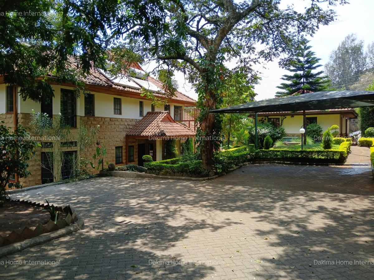 5 Bed Townhouse with En Suite in Rosslyn - 11