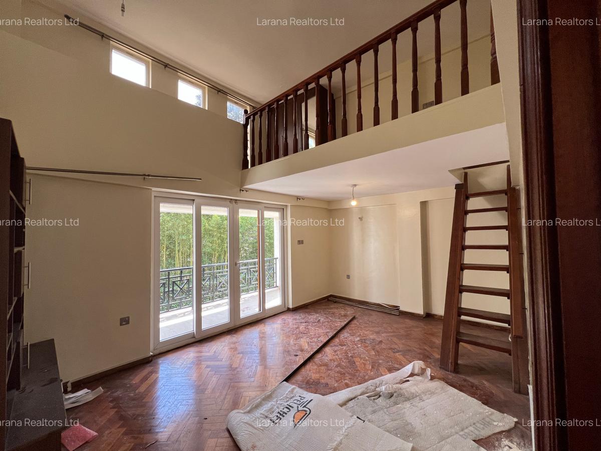 5 Bed Townhouse with En Suite at Convent Dr - 8