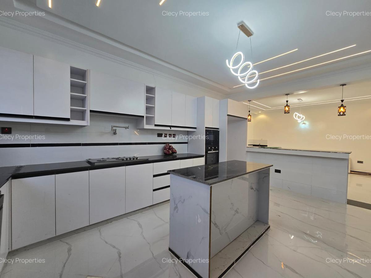 6 Bed House with En Suite at Mugutha - 6