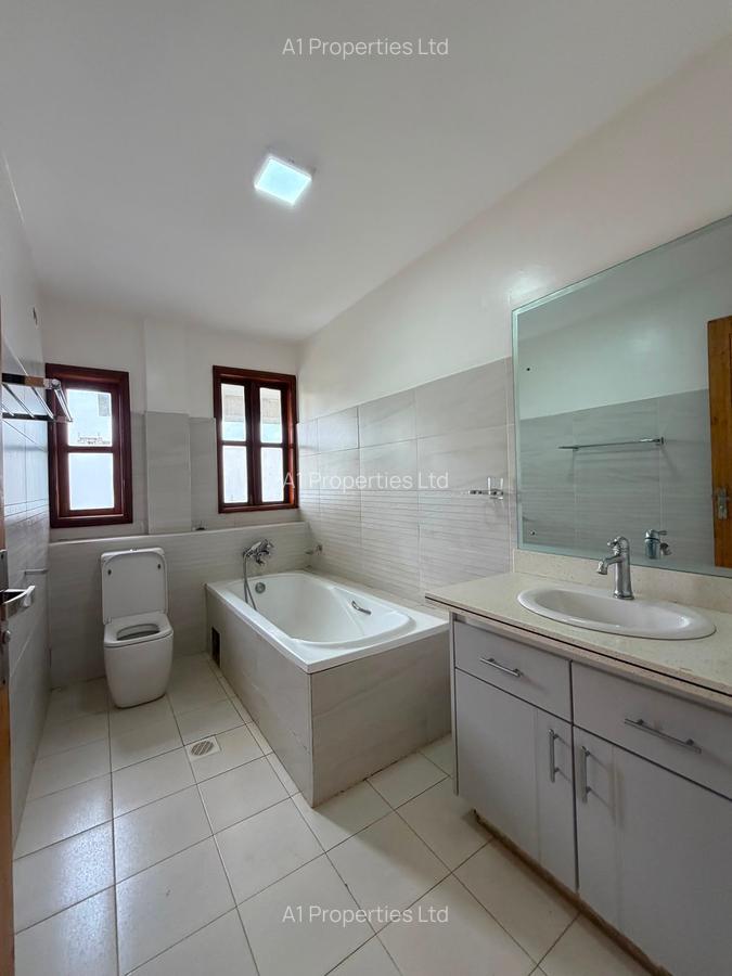 6 Bed House with En Suite in Karen - 10