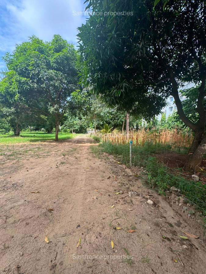 1.3 ac Residential Land at Kanamai - 7
