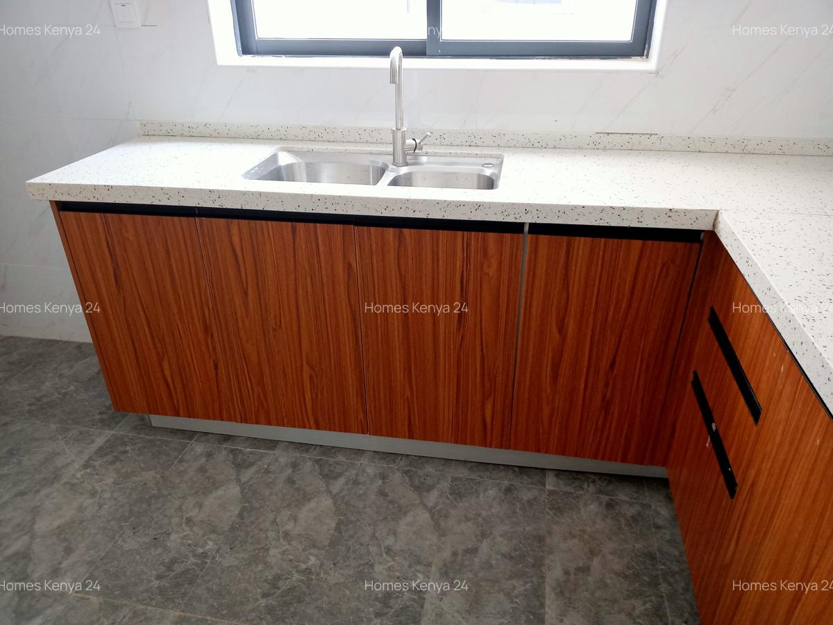 3 Bed Apartment in Ruaka - 5