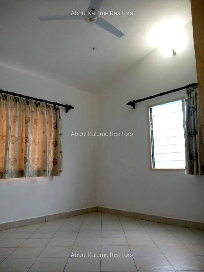2 Bed House with En Suite at Bamburi - 12