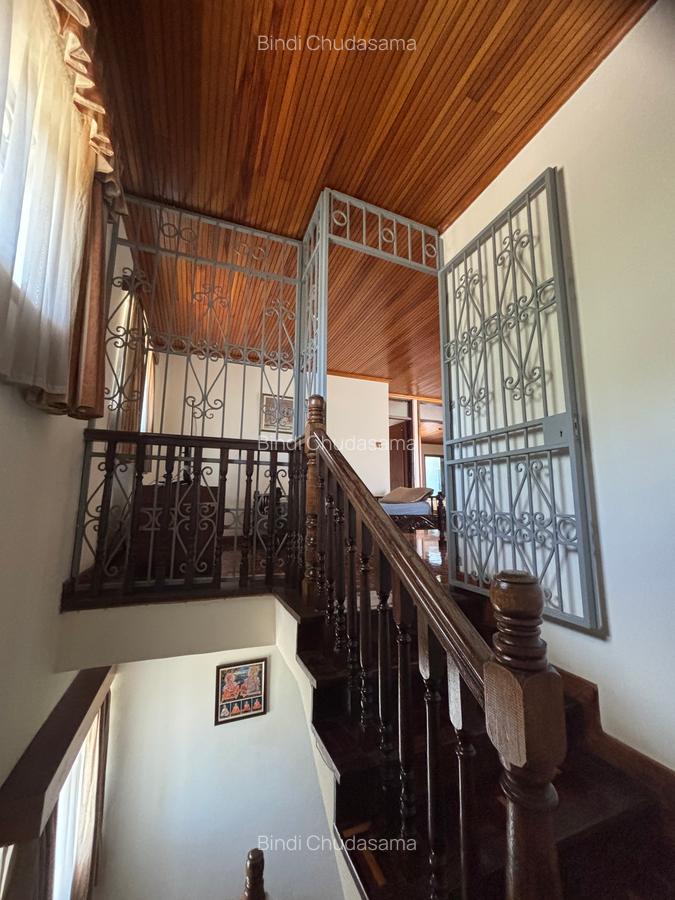 4 Bed House with En Suite at Brookside Garden - 13
