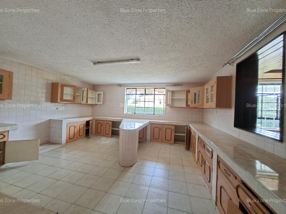 5 Bed House with En Suite at Off Ruaka Rd - 8