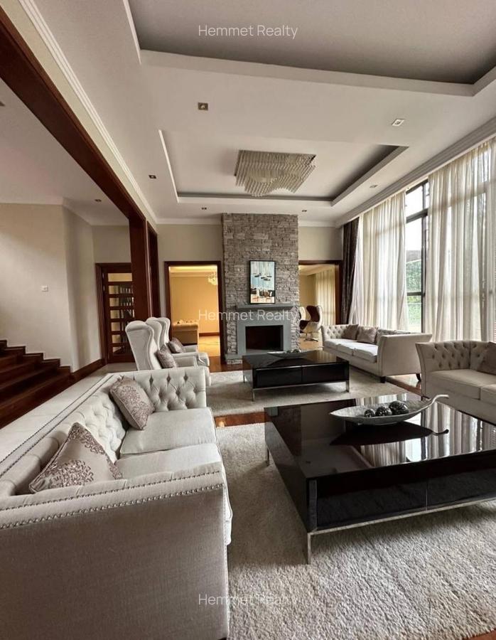 5 Bed Townhouse with En Suite in Karen - 2