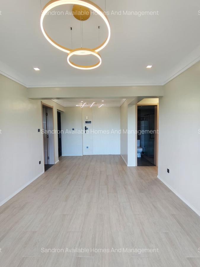 2 Bed Apartment with En Suite in Lavington - 14