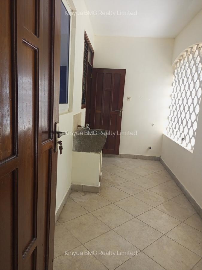 Serviced 3 Bed Apartment with En Suite at Beach Road - 8