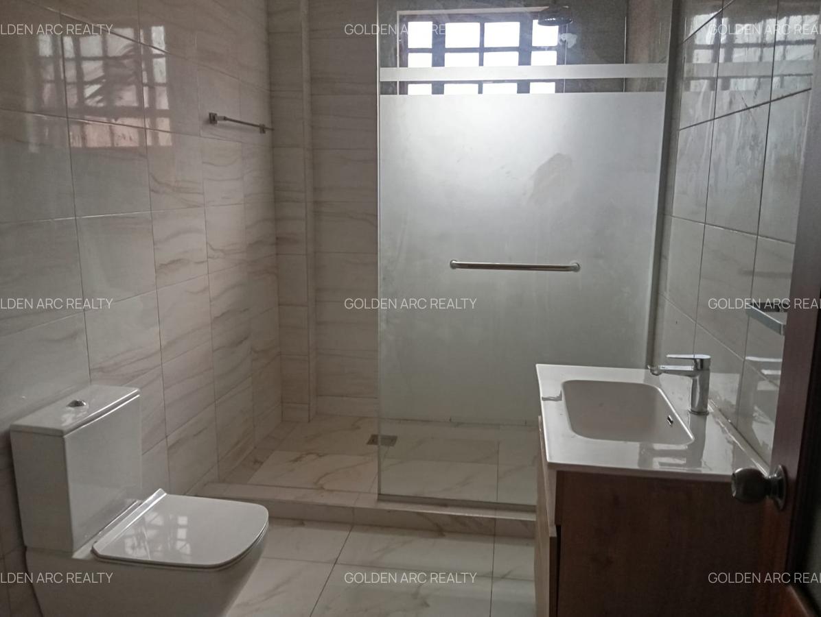 4 Bed Townhouse with En Suite in Karen - 15