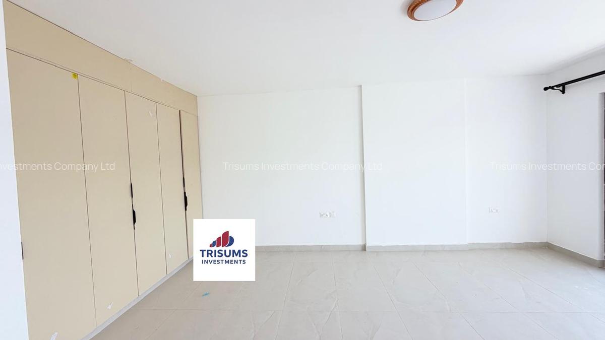 4 Bed Apartment with En Suite in Spring Valley - 14