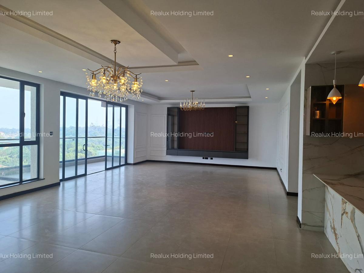 5 Bed Apartment with En Suite in Riverside - 14