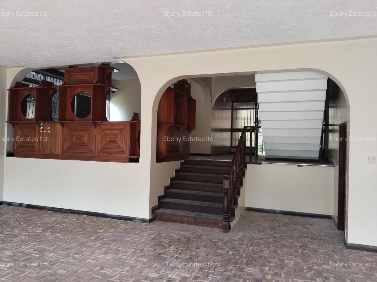 Commercial Property with Service Charge Included in Lavington - 7