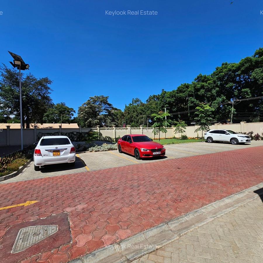 2 Bed Apartment with En Suite at Lavington - 14