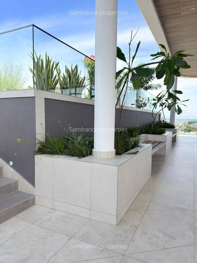 Serviced 2 Bed Apartment with En Suite at Baobab Road - 13