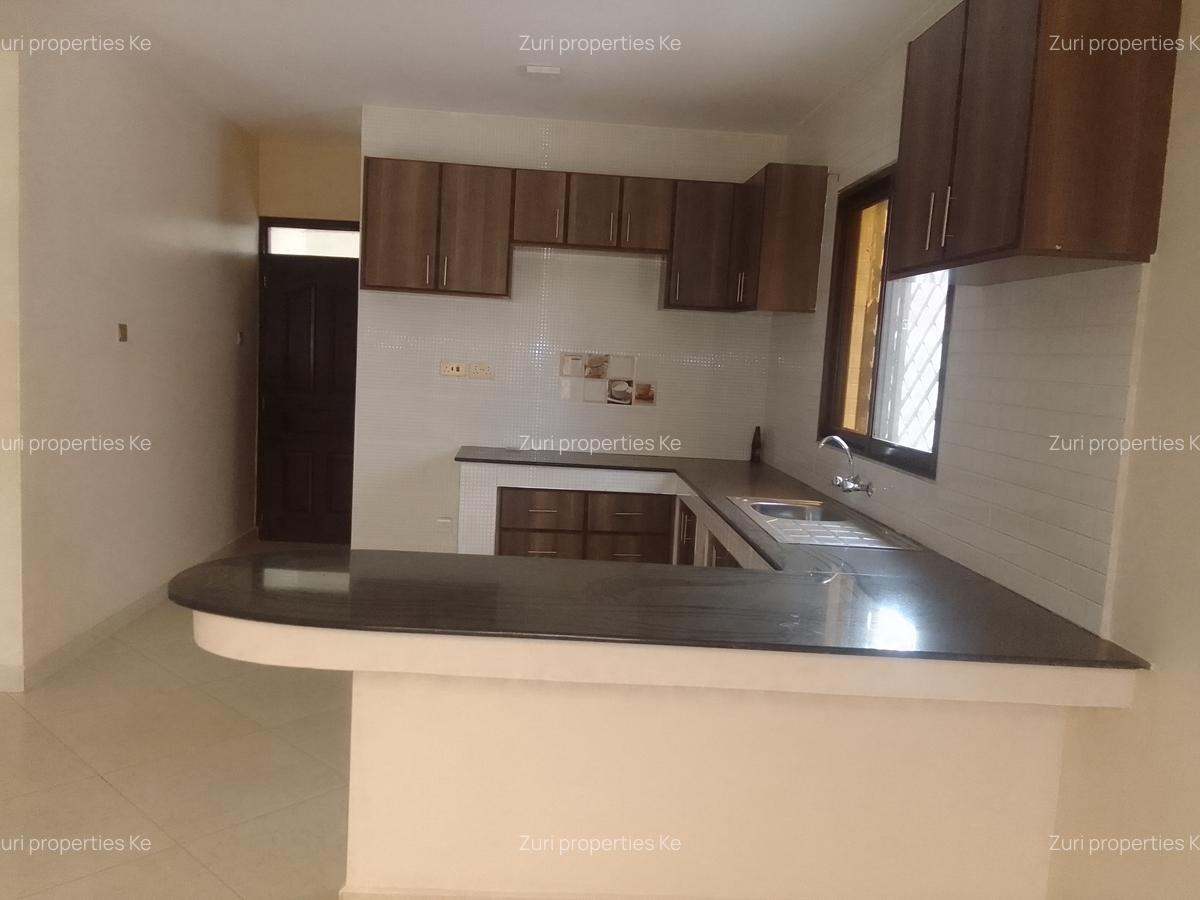 4 Bed House with En Suite at Milimani - 3