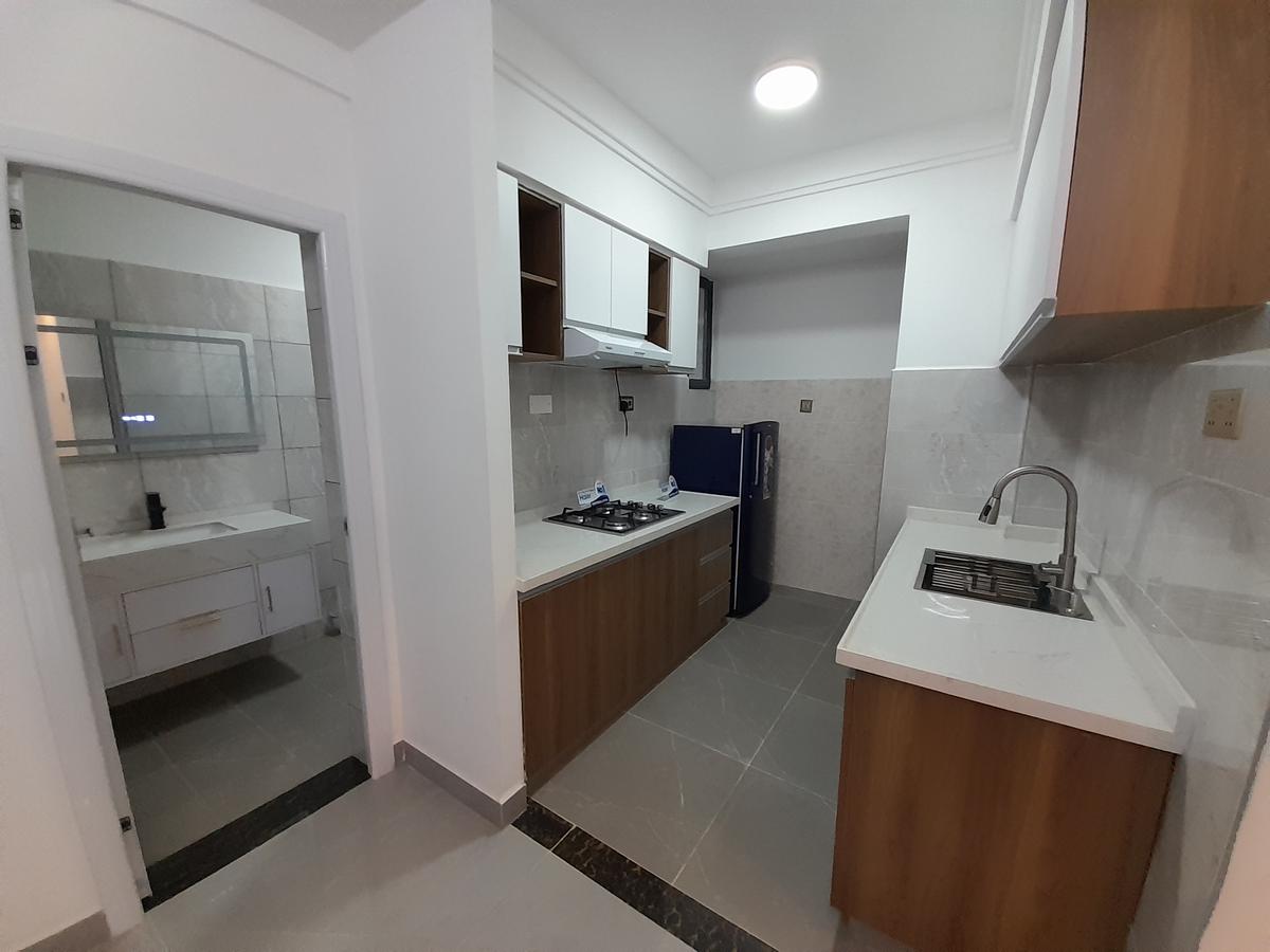 2 Bed Apartment with En Suite at Ole Dume Road - 8