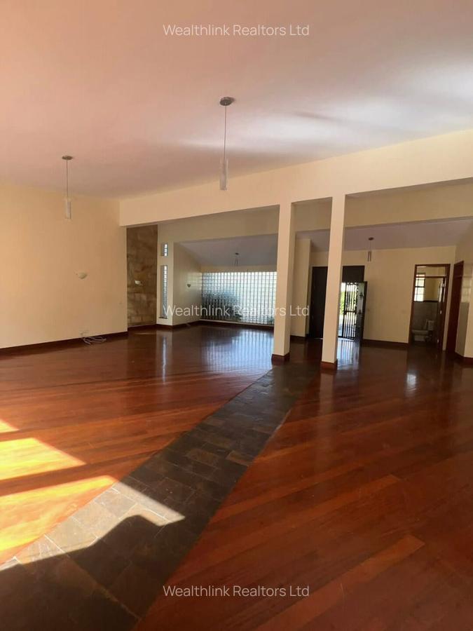 4 Bed House with En Suite at Runda - 14