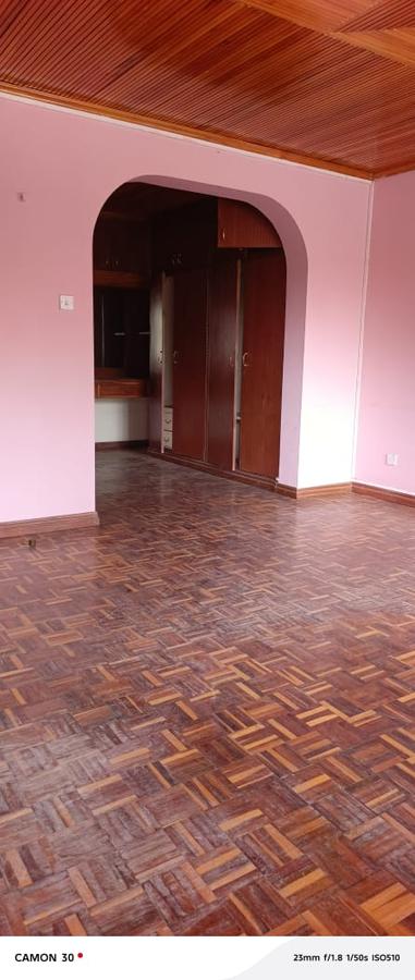 4 Bed Villa in Lavington - 9