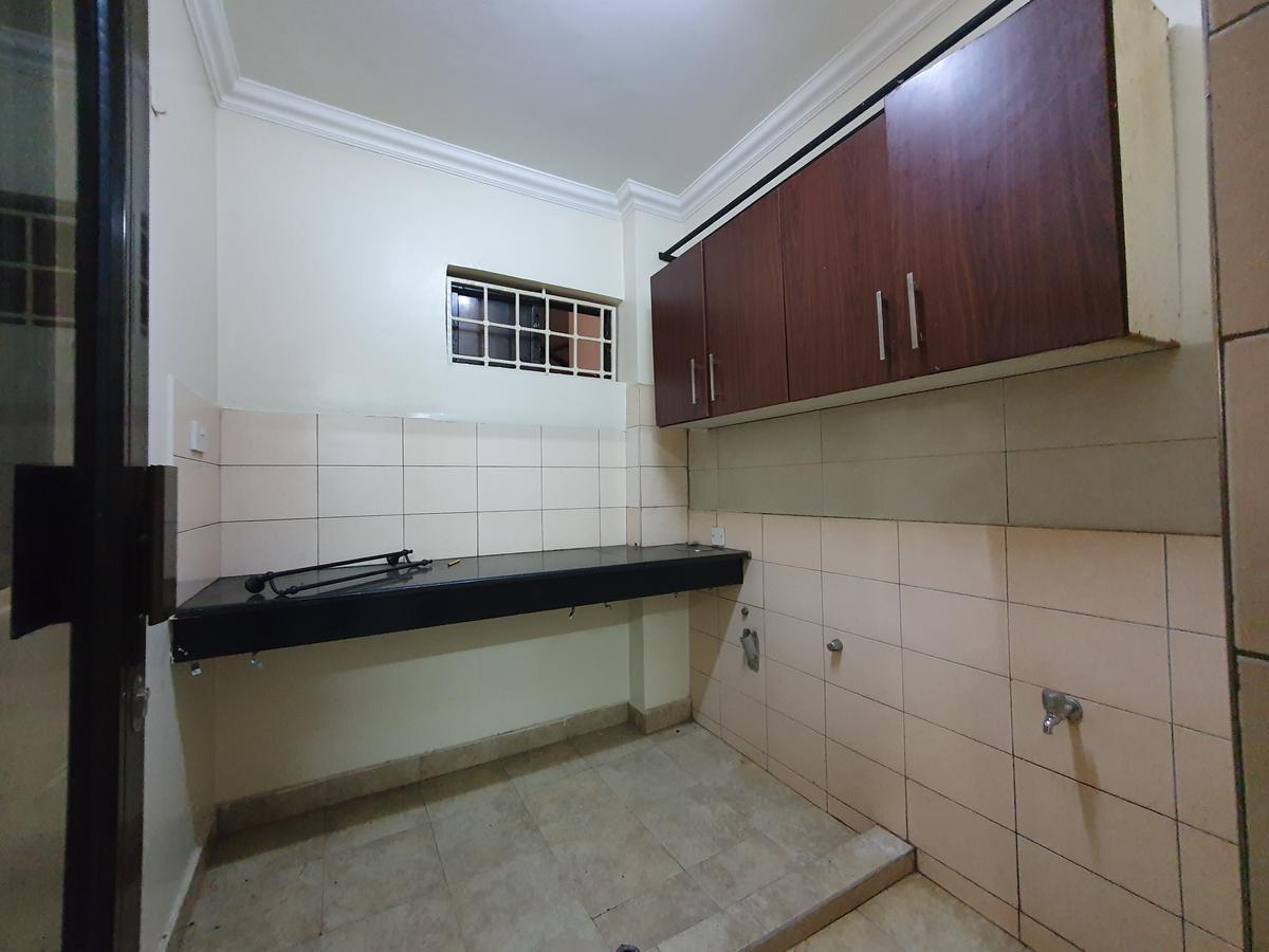 3 Bed Apartment with En Suite at Mpaka Rd - 3