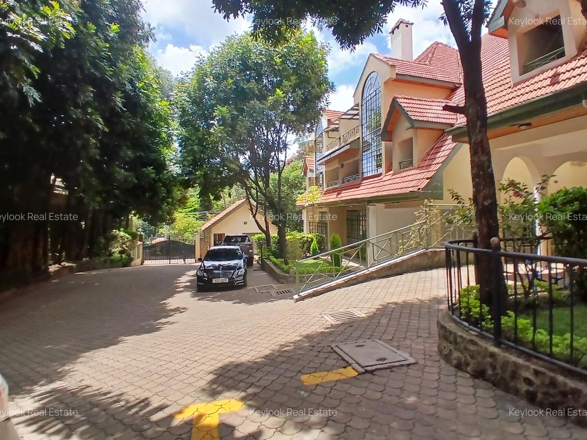 4 Bed Townhouse with En Suite at Lavington Green - 1