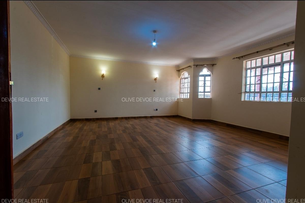 5 Bed House with En Suite in Thika - 16