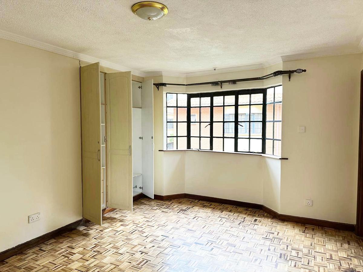 3 Bed Apartment with En Suite in Kilimani - 7